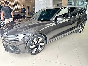 Volvo  Recharge Ultimate, T8 AWD ปลั๊กอินไฮบริด, ไฟฟ้า/เบนซิน, Bright