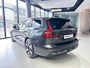 Volvo  Recharge Ultimate, T8 AWD ปลั๊กอินไฮบริด, ไฟฟ้า/เบนซิน, Bright