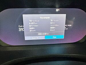 Volvo  Recharge Ultimate, T8 AWD ปลั๊กอินไฮบริด, ไฟฟ้า/เบนซิน, Bright