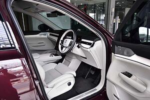 Volvo  Ultra - Twin Performance 7 seats